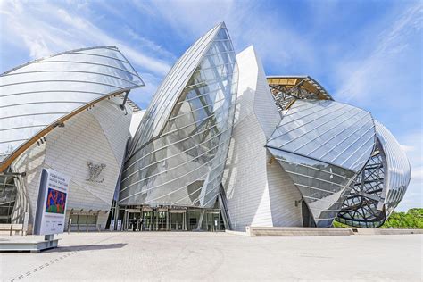 fondation louis vuitton museum.